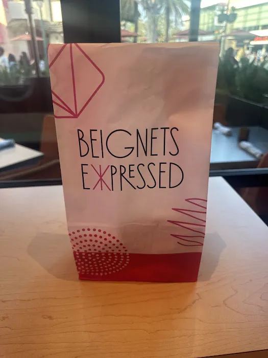 Beignets Expressed Picture 9