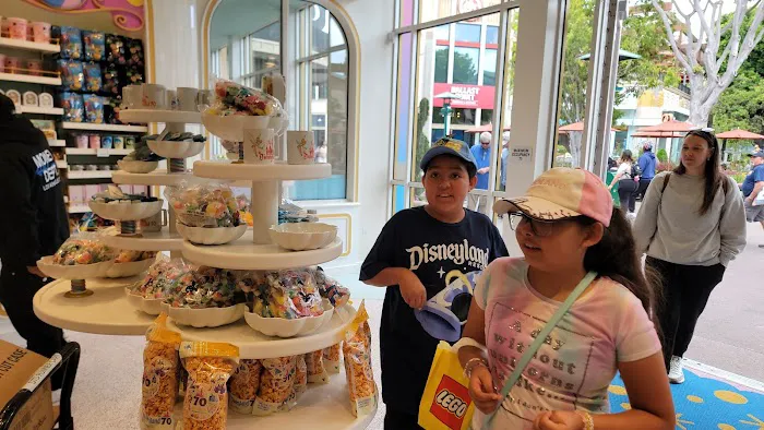 Disney's Wonderful World of Sweets Picture 3