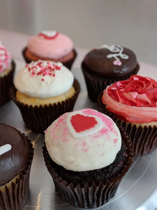 Smallcakes: Cupcakery & Creamery Picture 6