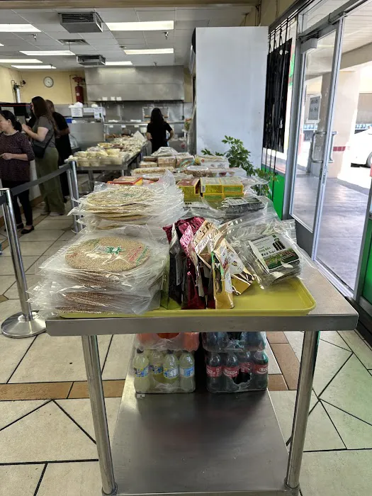 Banh Mi Che Cali Picture 8