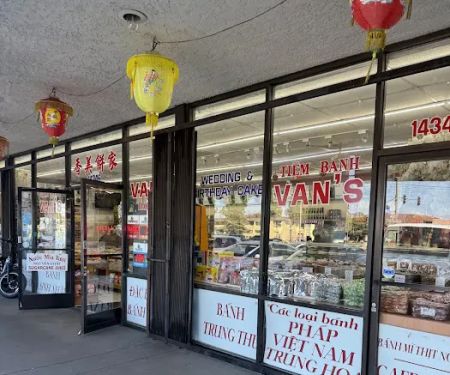 Van's Bakery