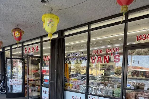 Van's Bakery