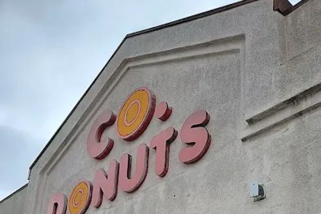 Colonial Donut
