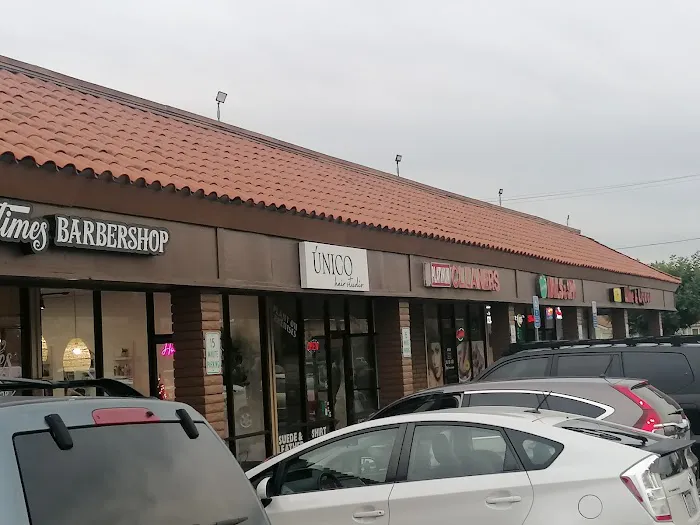 Beverly's Bakery Picture 10