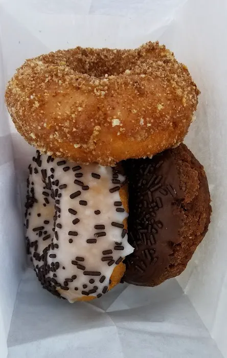 Donut Factory Picture 5