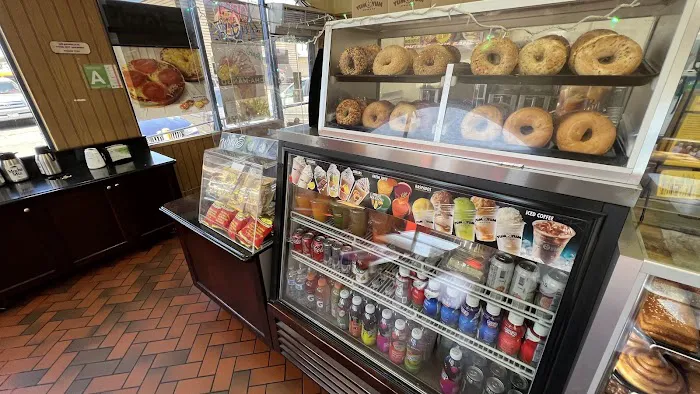 Yum Yum Donuts Picture 4