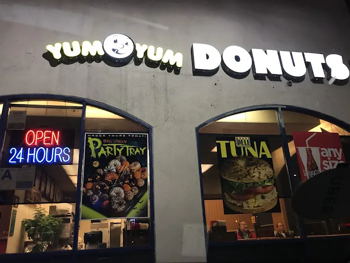 Yum Yum Donuts Picture 7
