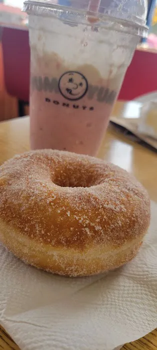 Yum Yum Donuts Picture 5