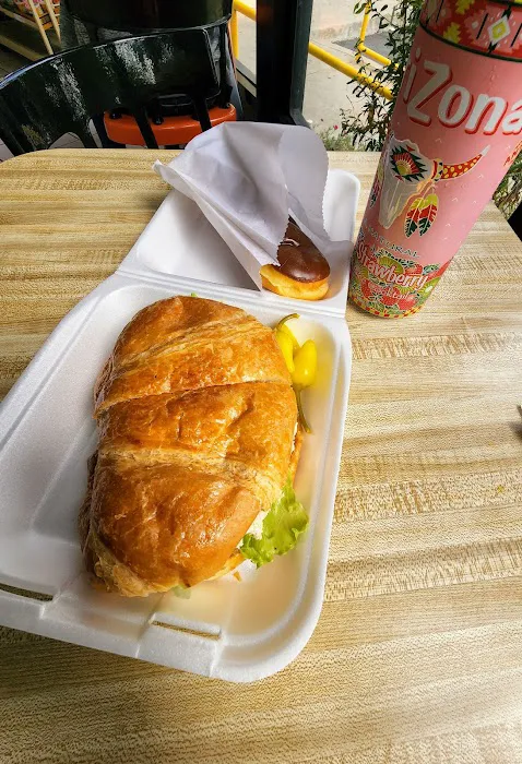Top Donut & Sandwich Shop Picture 6