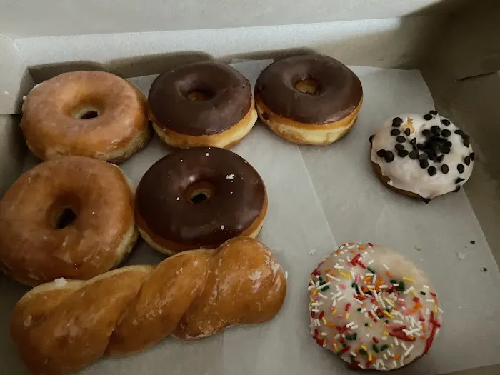 Amigo Donuts Picture 3