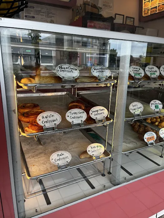 USA Donuts & Croissants Picture 10