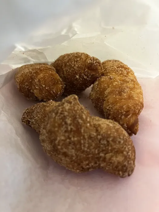USA Donuts & Croissants Picture 9