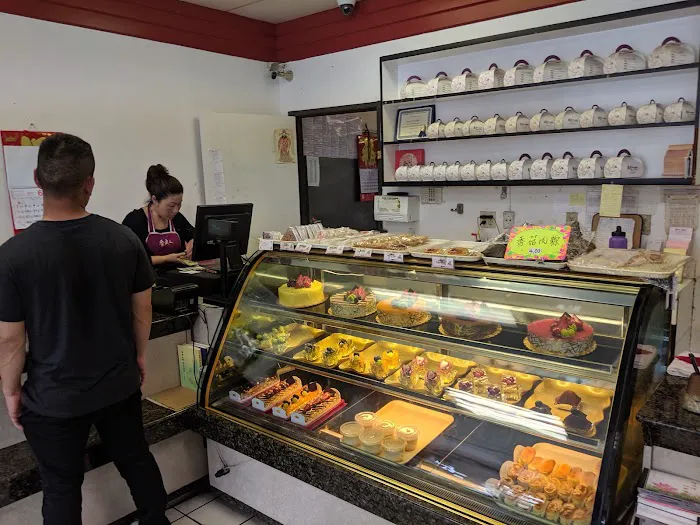 Cathy's Bakery Picture 4