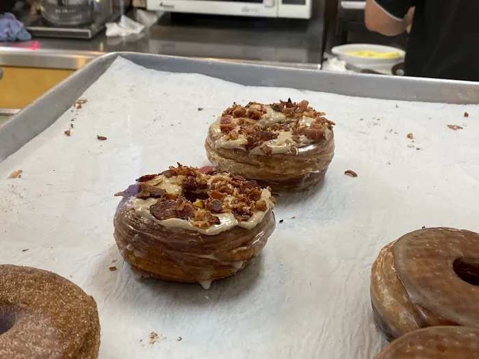 Rose Donuts Picture 3
