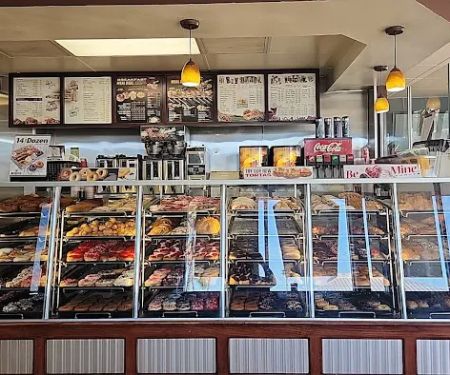 Winchell's Donut House