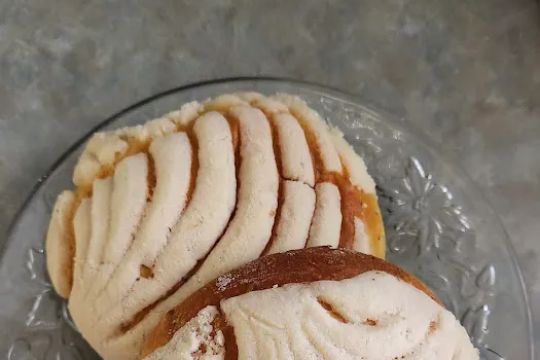 El Aguila Bakery