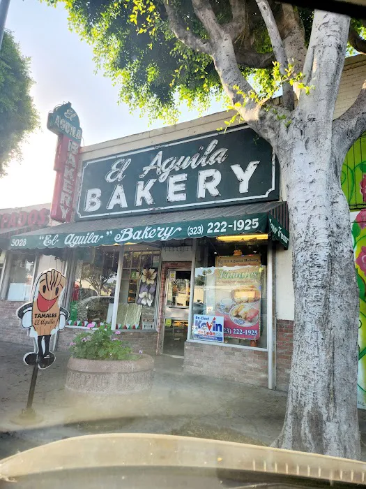 El Aguila Bakery Picture 4