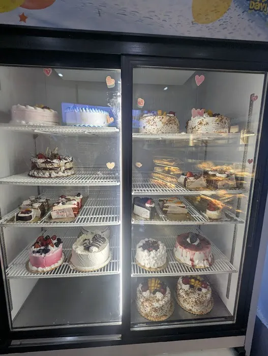 El Aguila Bakery Picture 8