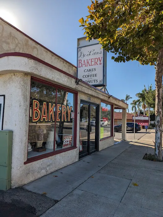 De Leon's Bakery Picture 6