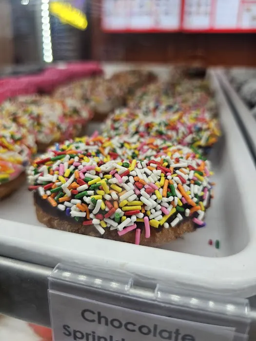 Randy's Donuts Picture 3