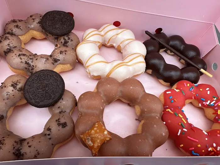 Mochi Donut Cafe - Anaheim Picture 8