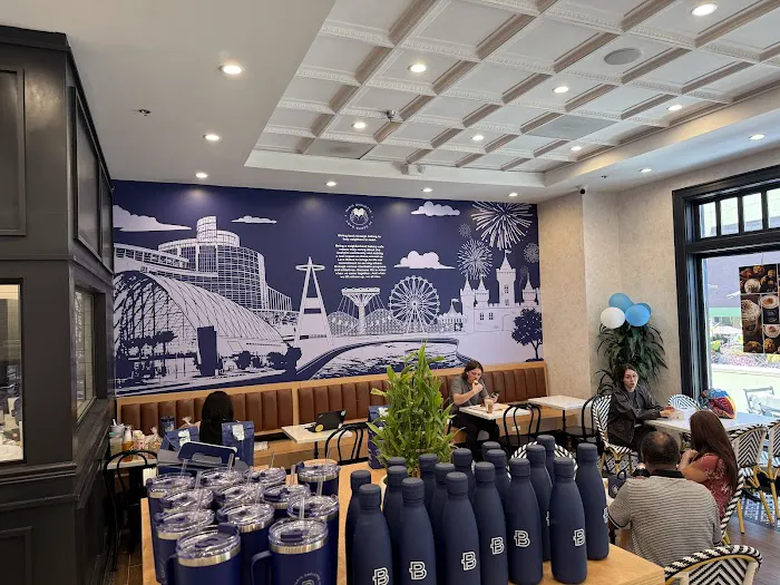 Paris Baguette Picture 7