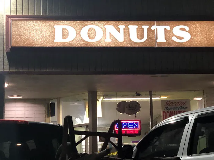 Donuts & Sandwiches Picture 10