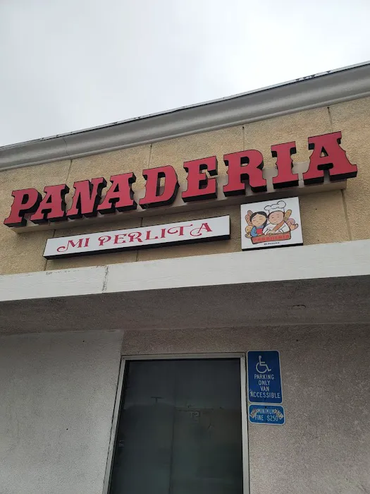 MI PERLITA BAKERY Picture 8