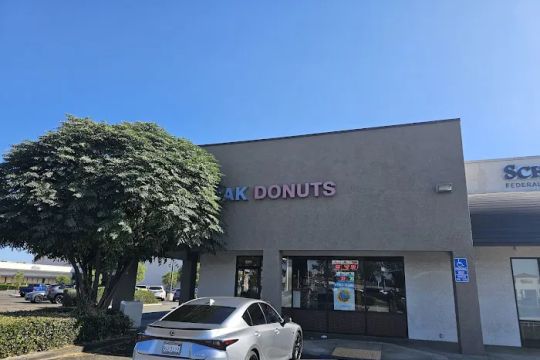 Sak Donuts