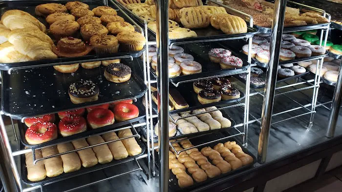 Winchell's Donut House Picture 6