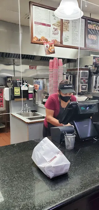Winchell's Donut House Picture 9
