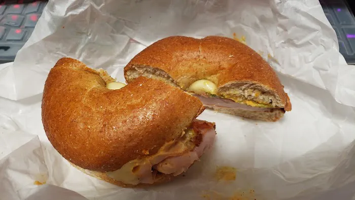 Winchell's Donut House Picture 5