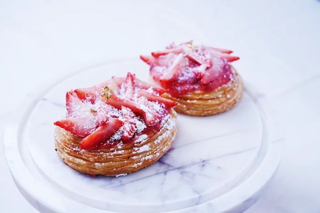 Calvin Artisanal bakery