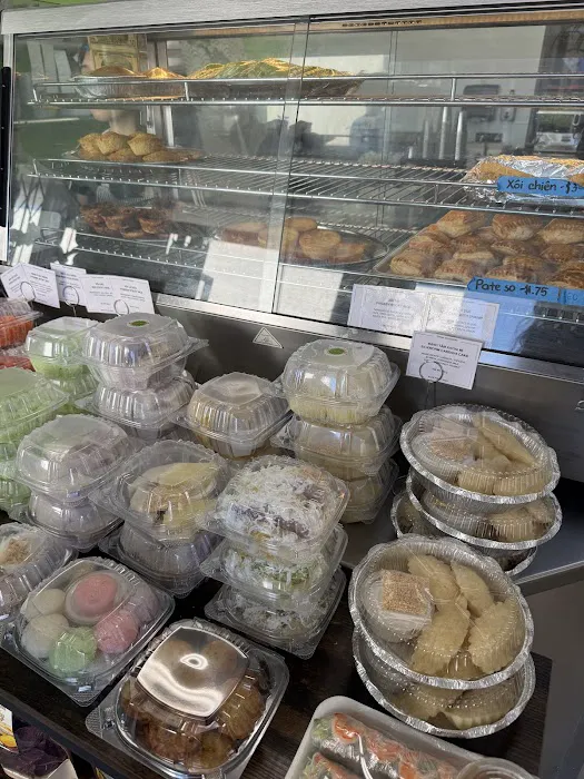 Thanh Thi Bakery Picture 10