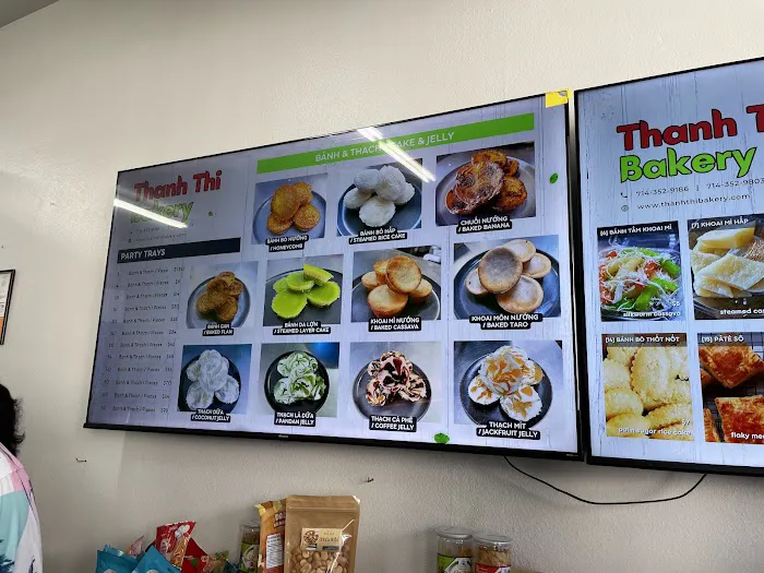 Thanh Thi Bakery Picture 6