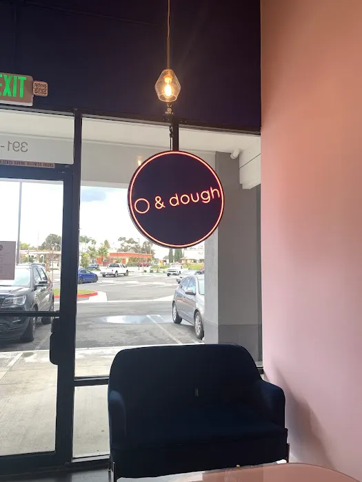 Dot & Dough Picture 7
