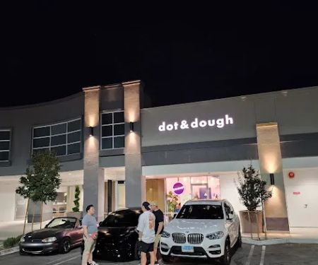 Dot & Dough