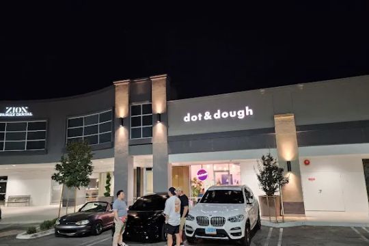Dot & Dough