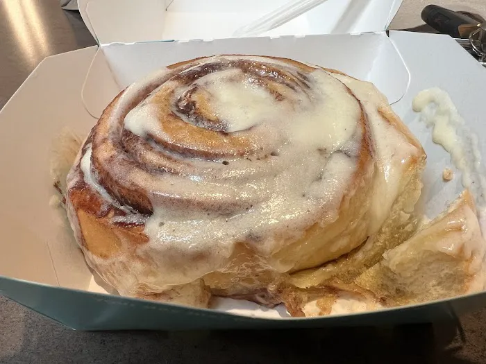 Cinnabon Picture 6
