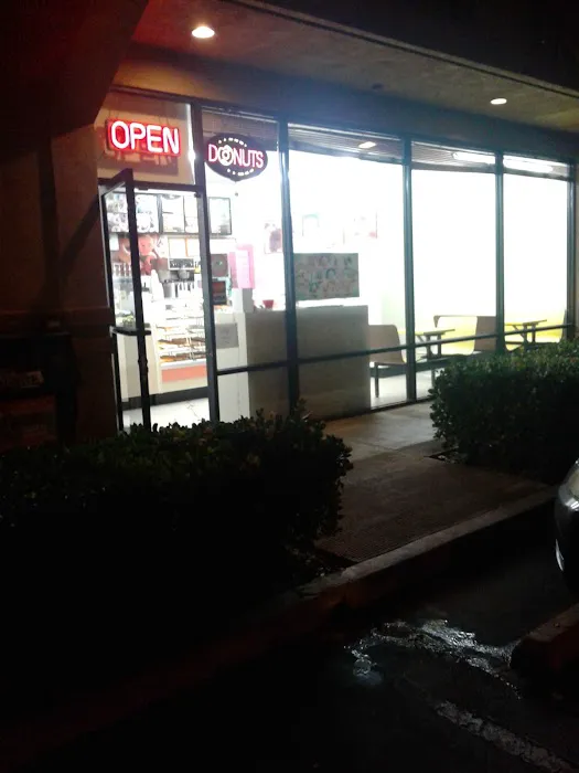 Sy Donuts Picture 5