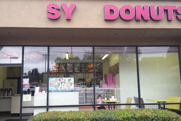 Sy Donuts