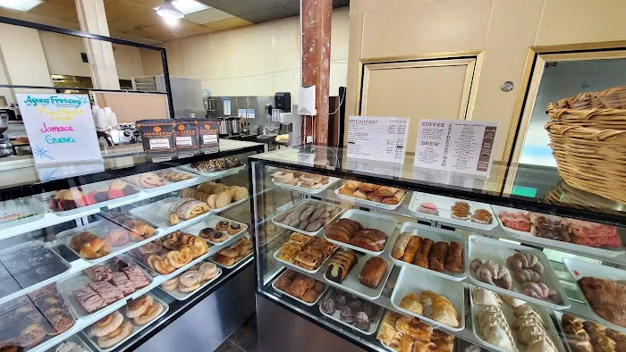 Delicias Bakery and Some Picture 10