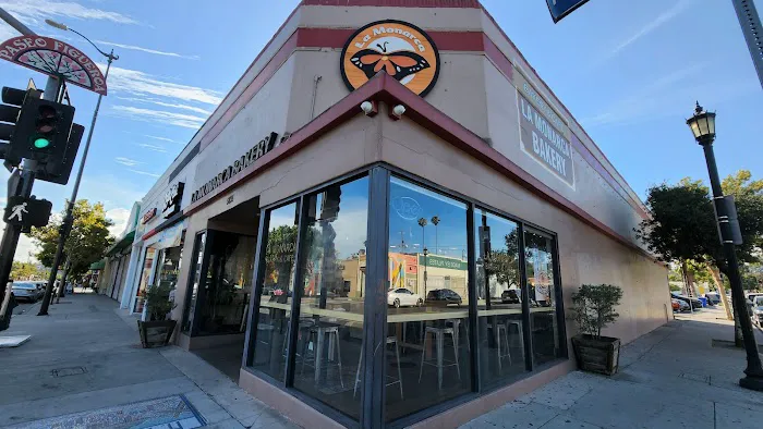 La Monarca Bakery & Cafe Picture 7