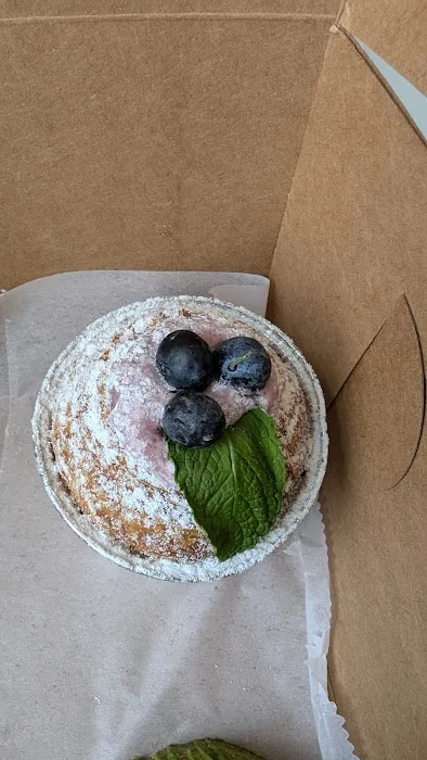 Sugarbloom Bakery Picture 10