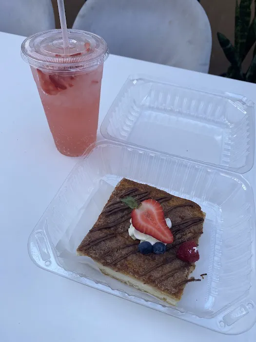 Sugarbloom Bakery Picture 4