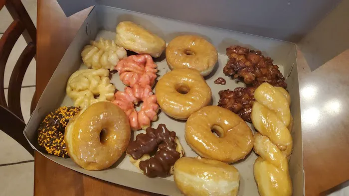 Peacock Donuts Picture 4