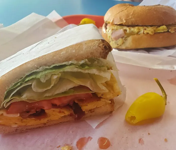 Troys Donuts & Burgers Picture 7