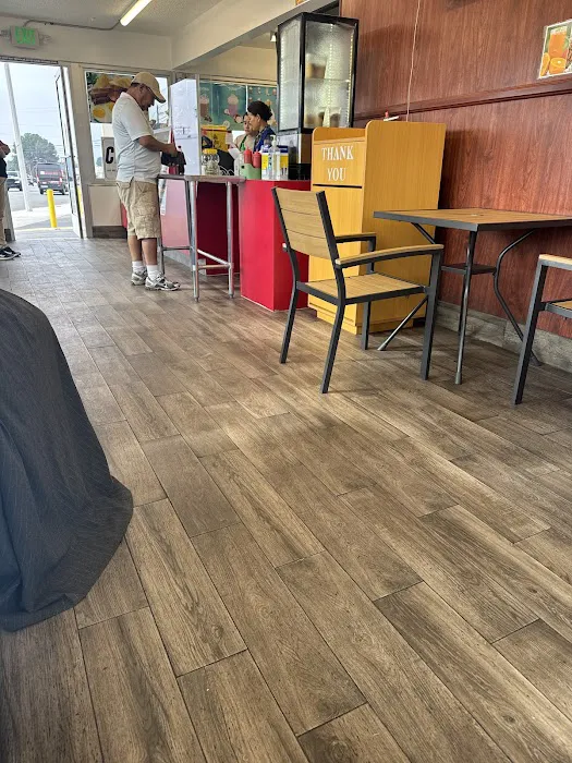 Troys Donuts & Burgers Picture 9