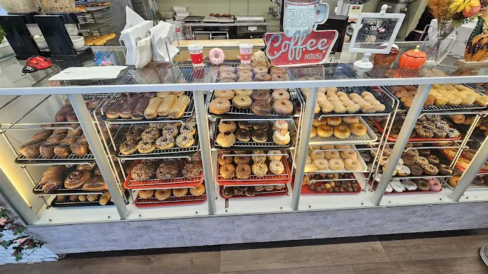Fresh Donuts Picture 1