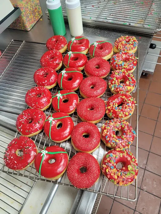 Winchells Donut House Picture 9